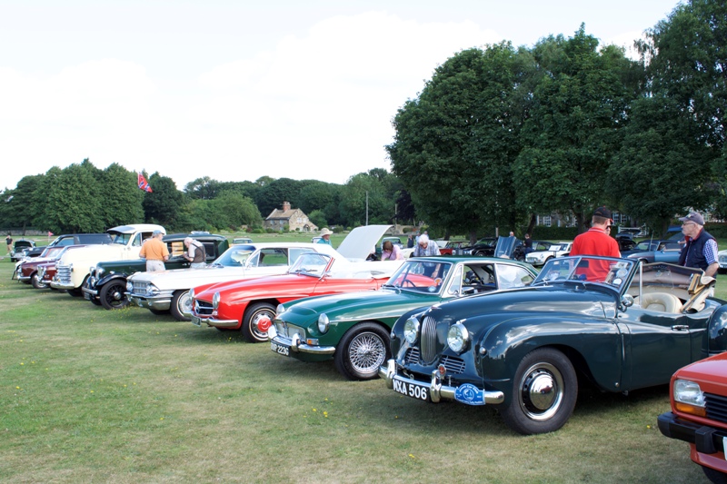 Classic Car show on Heath Common